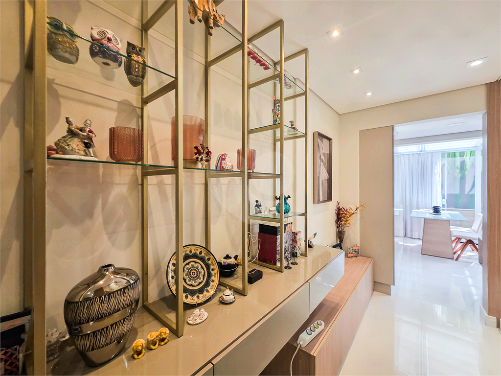 Apartamento Garden - Santa Cecília / Higienópolis - 1 Quartos - Venda / Compra - Quintal