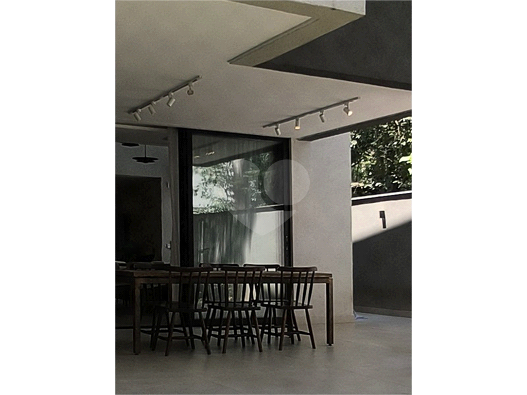 CASA CONDOMÍNIO DE ALTO PADRÃO