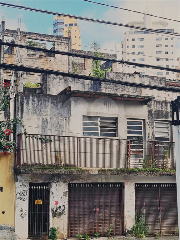 VENDA = 2 IMÓVEIS na Água Fria, totalizando 179m² e  fachada de 10,7 m²
