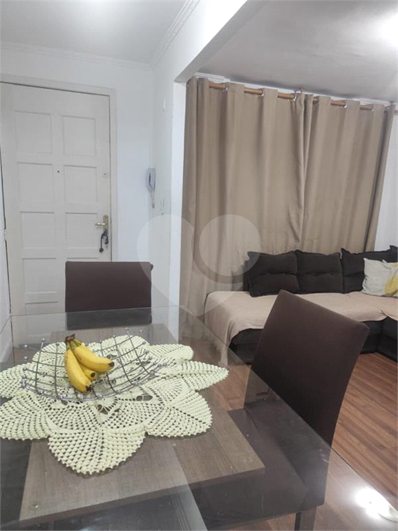APARTAMENTO em TREMEMBÉ