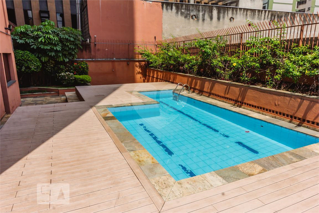 Apartamento mobiliado à venda com 43m², 1 vaga e lazer completo em Higienópolis – Excelente oportunidade para morar ou investir