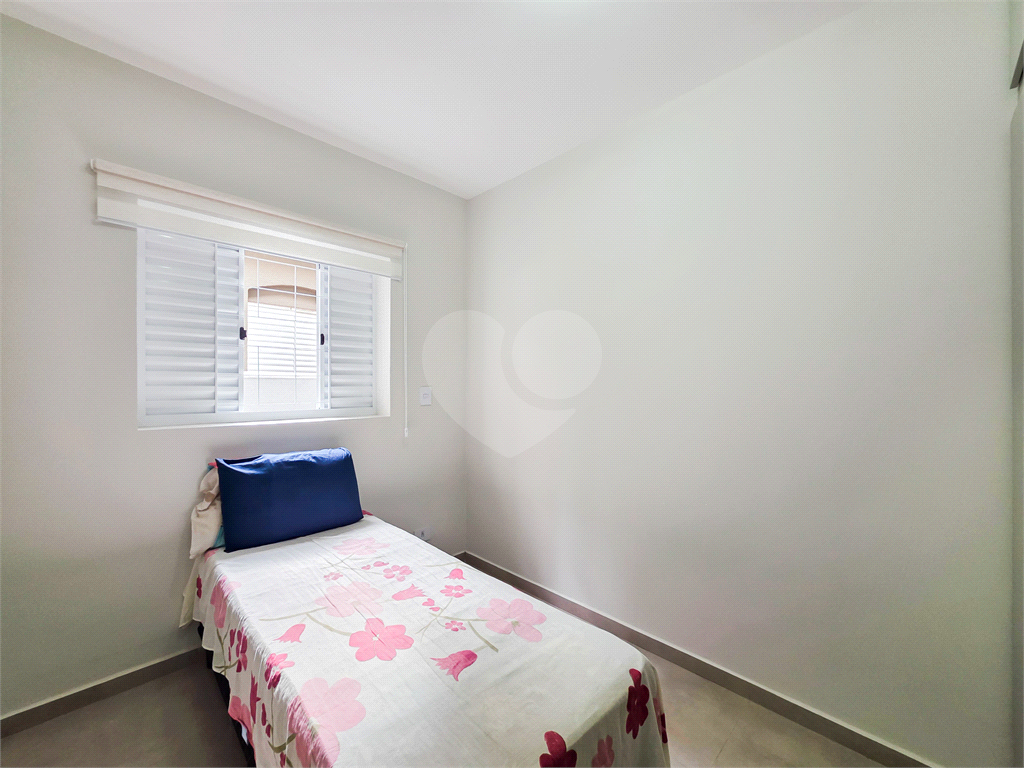 Casa Comercial - Brooklin - 3 Quartos / Dormitórios - 2 Vagas - Venda / Compra - 200 m²