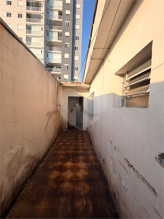 Prédio comercial na Av. Guapira - Tucuruvi / Locação ou venda 