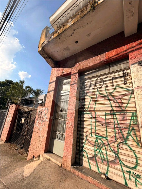 Prédio comercial na Av. Guapira - Tucuruvi / Locação ou venda 