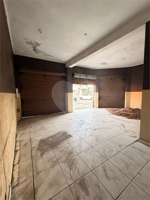 Prédio comercial na Av. Guapira - Tucuruvi / Locação ou venda 