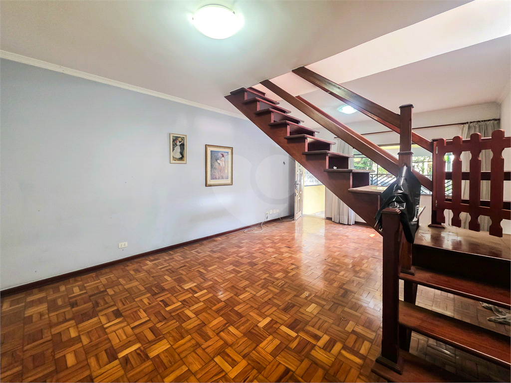 Casa de Vila - Vila Nova Conceição - 3 Quartos / Edícula - 3 Vagas - Locação / Aluguel