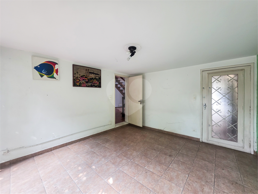 Casa de Vila - Vila Nova Conceição - 3 Quartos / Edícula - 3 Vagas - Locação / Aluguel