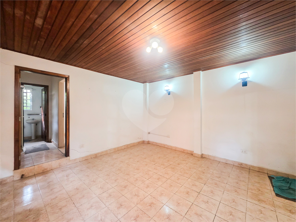 Casa de Vila - Vila Nova Conceição - 3 Quartos / Edícula - 3 Vagas - Locação / Aluguel