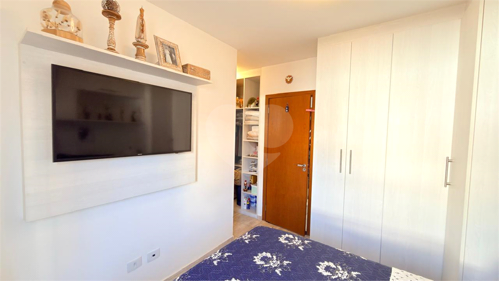 Sobrado em Condominio Fechado - Rua Copacabana - 2 suites - 2 vagas - Espaço gourmet no pavimento superior