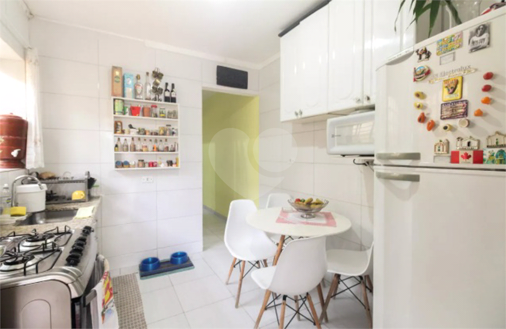 Casa - Penha - 2 Quartos / Dormitórios - 1 Vaga - Venda / Compra