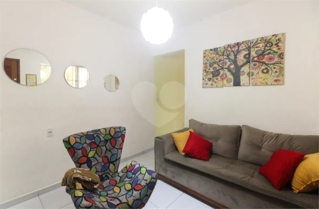 Casa - Penha - 2 Quartos / Dormitórios - 1 Vaga - Venda / Compra