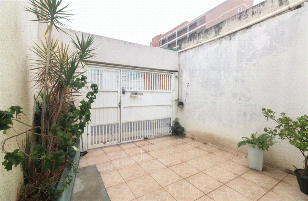 Casa - Penha - 2 Quartos / Dormitórios - 1 Vaga - Venda / Compra