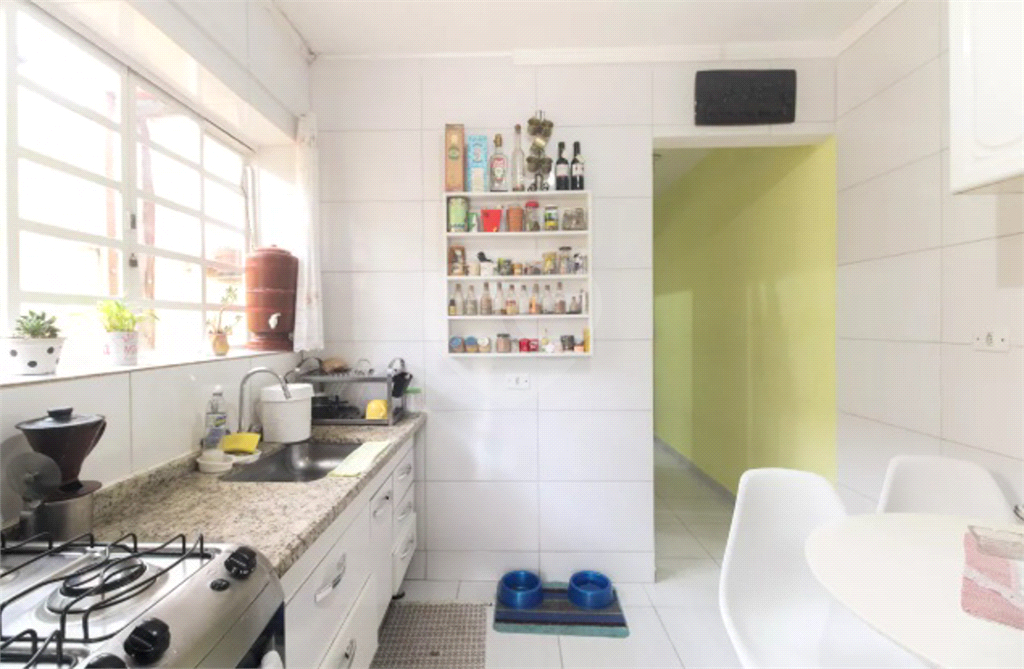 Casa - Penha - 2 Quartos / Dormitórios - 1 Vaga - Venda / Compra
