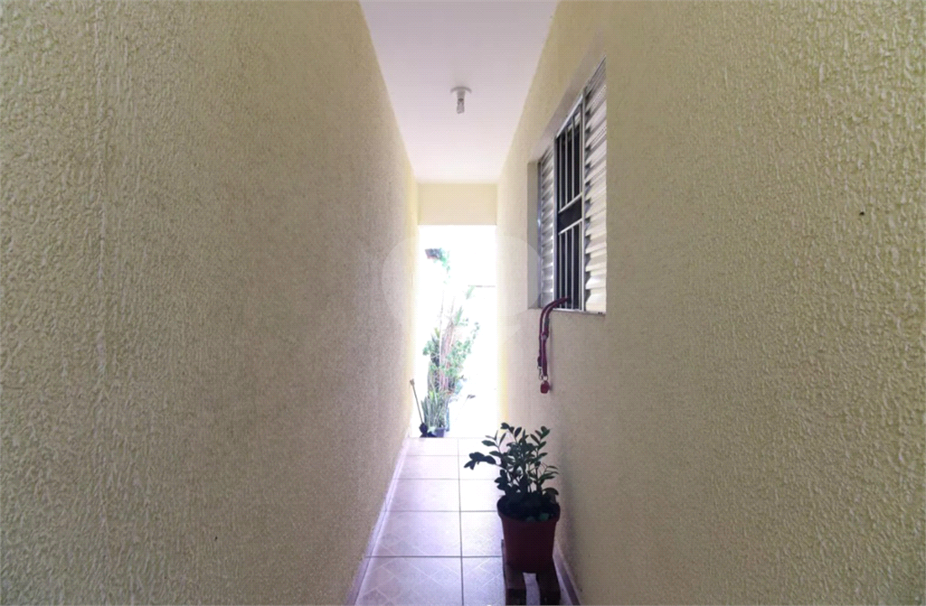 Casa - Penha - 2 Quartos / Dormitórios - 1 Vaga - Venda / Compra