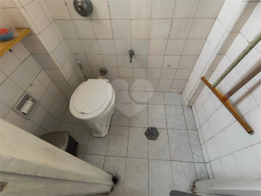 APARTAMENTO em SANTA CECÍLIA
