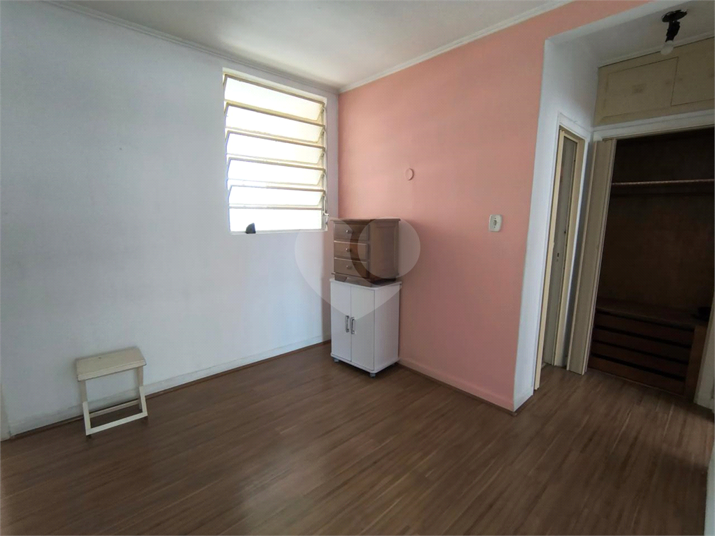 APARTAMENTO em SANTA CECÍLIA