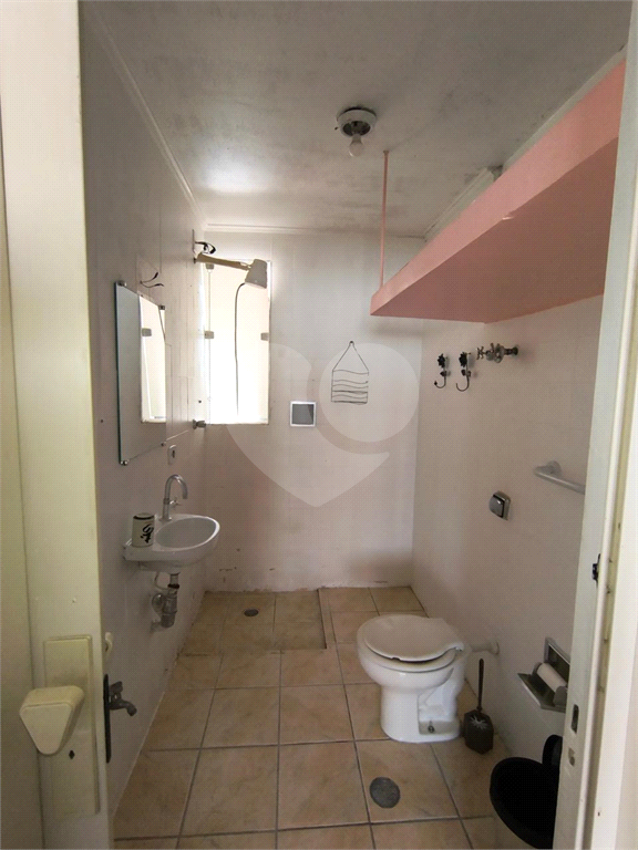 APARTAMENTO em SANTA CECÍLIA
