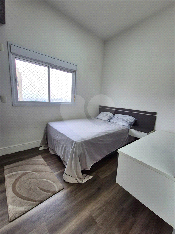 Apartamento no Bosque Maia ,três dormitórios ,  duas vagas , lazer completo!