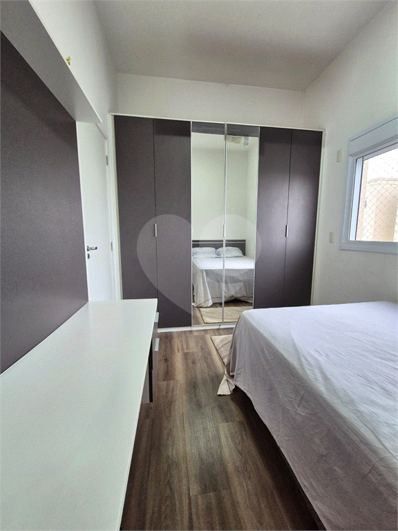 Apartamento no Bosque Maia ,três dormitórios ,  duas vagas , lazer completo!