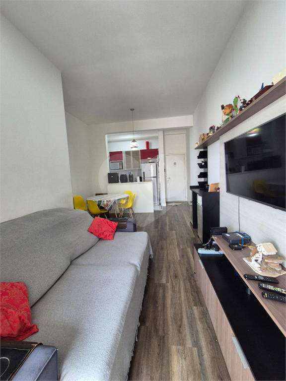 Apartamento no Bosque Maia ,três dormitórios ,  duas vagas , lazer completo!