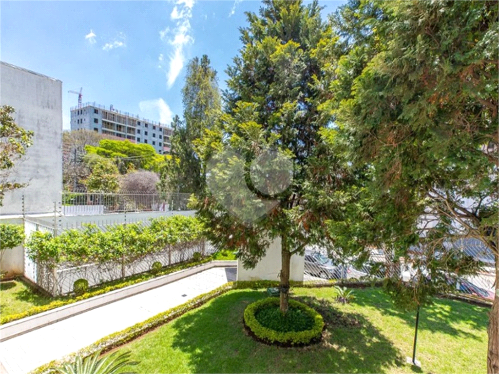 APTO 4 QUARTOS 3 SUITE + 3 VAGAS