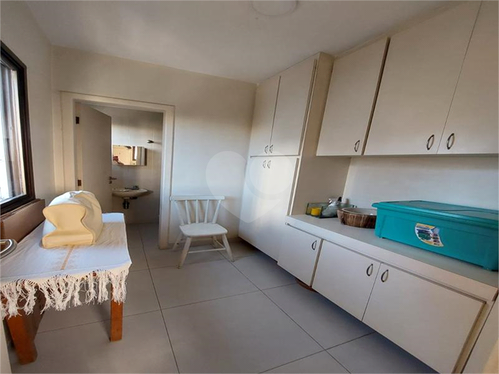 APTO 4 QUARTOS 3 SUITE + 3 VAGAS