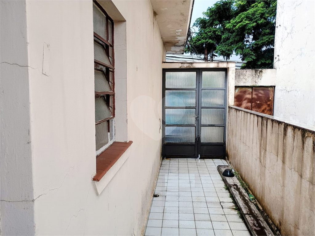 Casa Comercial