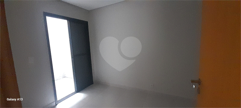 Apartamento de 26m² na Rua Fidélis Papini, - Vila Prudente
- 1 quartos  -  Cozinha    - Banheiro
