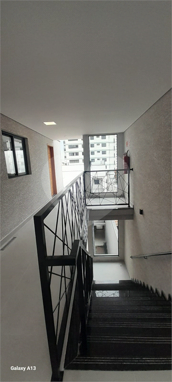 Apartamento de 26m² na Rua Fidélis Papini, - Vila Prudente
- 1 quartos  -  Cozinha    - Banheiro