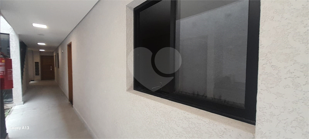 Apartamento de 26m² na Rua Fidélis Papini, - Vila Prudente
- 1 quartos  -  Cozinha    - Banheiro