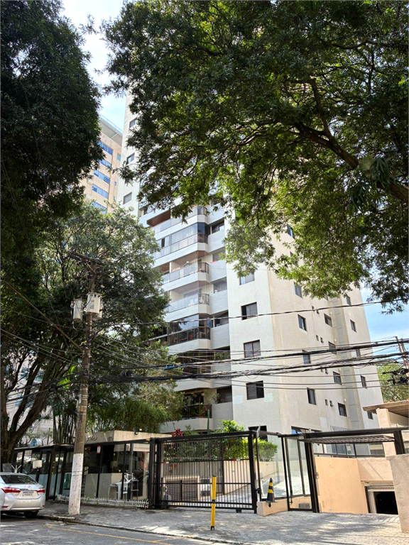 APARTAMENTO REFORMADO COM 2 QUARTOS SENDO 1 SUITE PROXIMO A ESTAÇÃO SANTA CRUZ