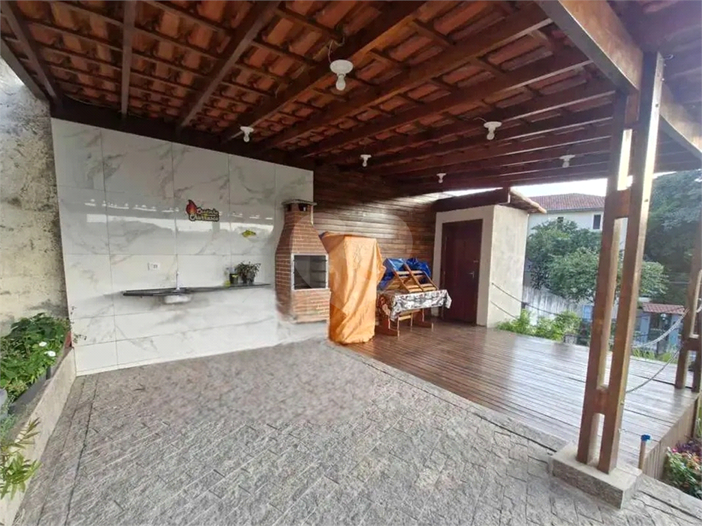 Apartamento com 3 dormitórios 