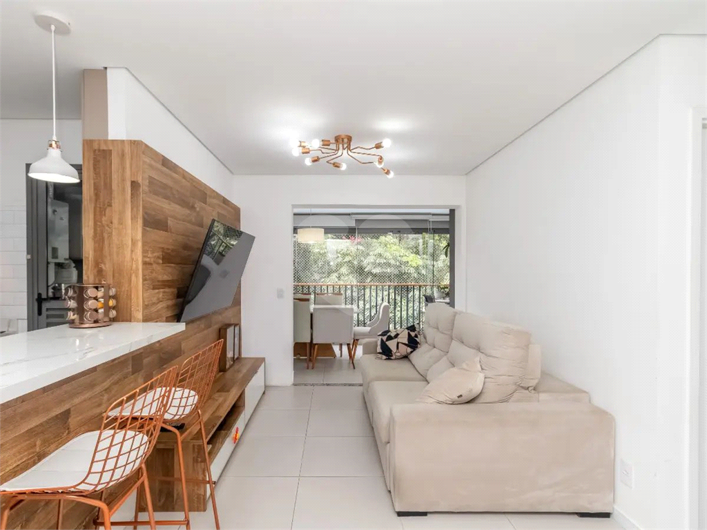 Apartamento na Saúde com 2 quartos, sendo 1 suíte , 68m²