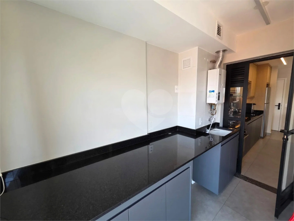 APARTAMENTO PRÓXIMO AO METRÕ SÃO JUDAS - 3 DORMITÓRIOS 