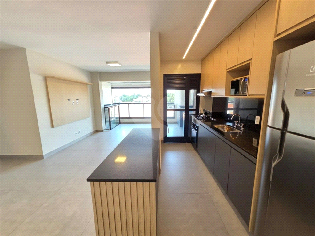 APARTAMENTO PRÓXIMO AO METRÕ SÃO JUDAS - 3 DORMITÓRIOS 