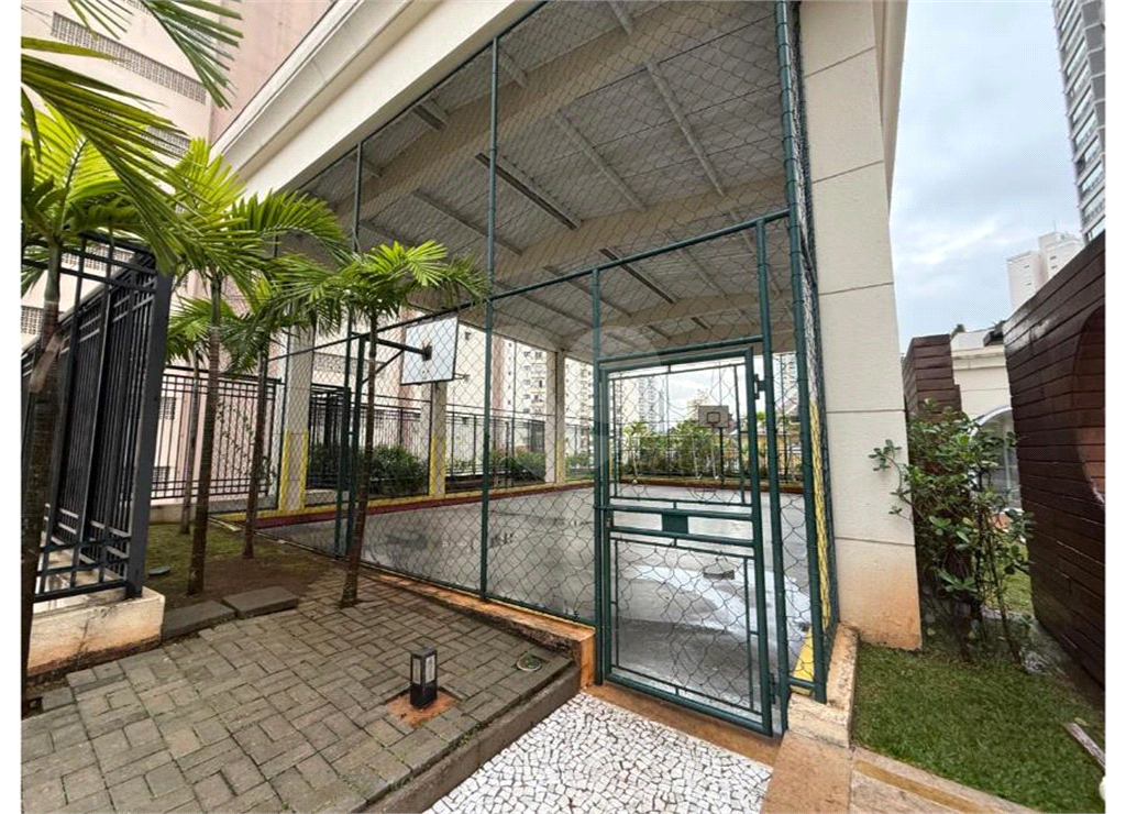 Apartamento Santa Terezinha a Venda 140m2 com 3 dormitórios e duas vagas reformado 