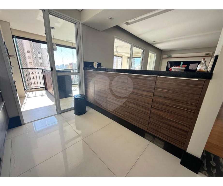 Apartamento Santa Terezinha a Venda 140m2 com 3 dormitórios e duas vagas reformado 