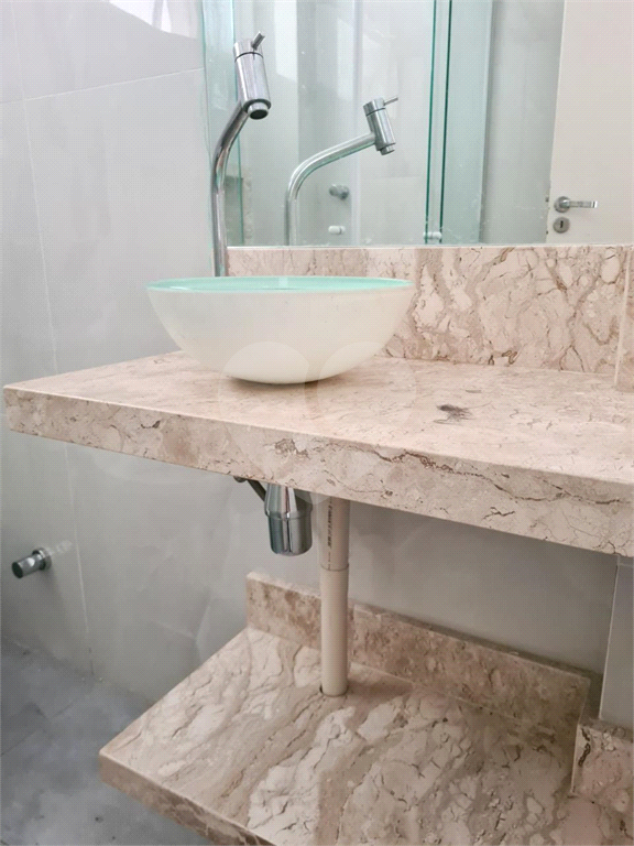 APARTAMENTO em TUCURUVI