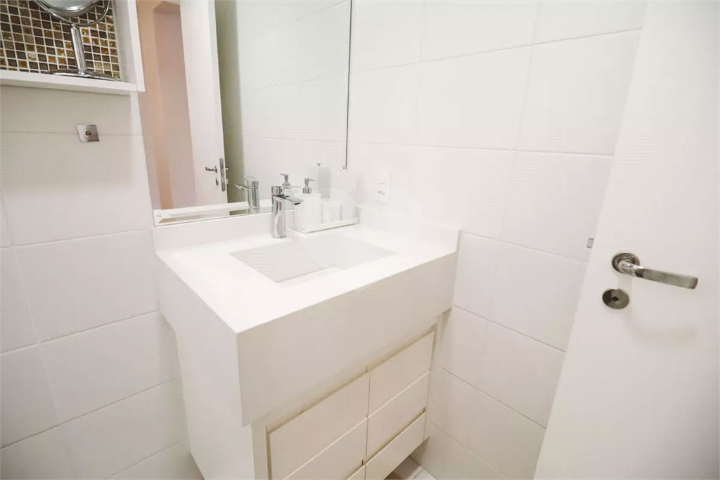 Lindo apartamento em andar alto à venda na Vila Guilherme.