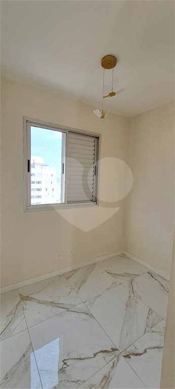 APARTAMENTO em TUCURUVI