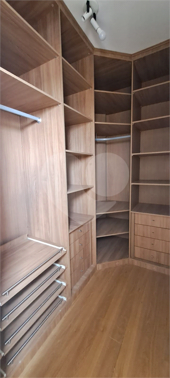 APARTAMENTO em TUCURUVI
