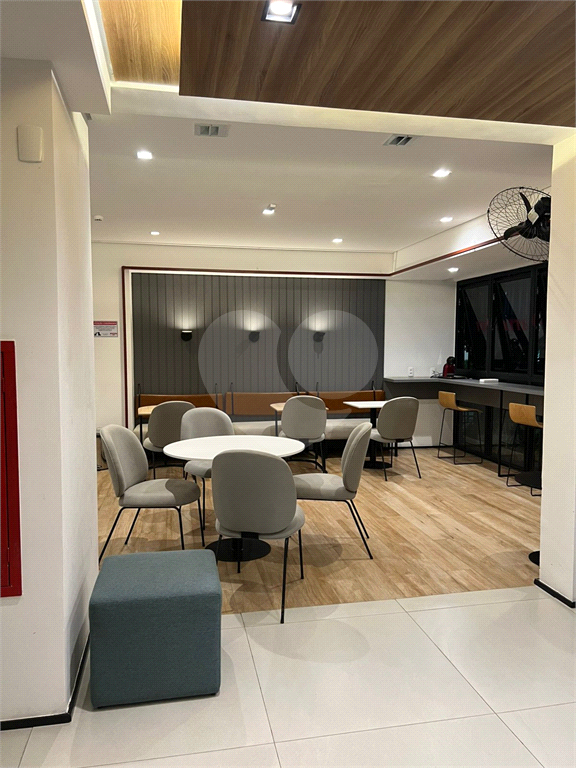 APARTAMENTO em VILA OLÍMPIA