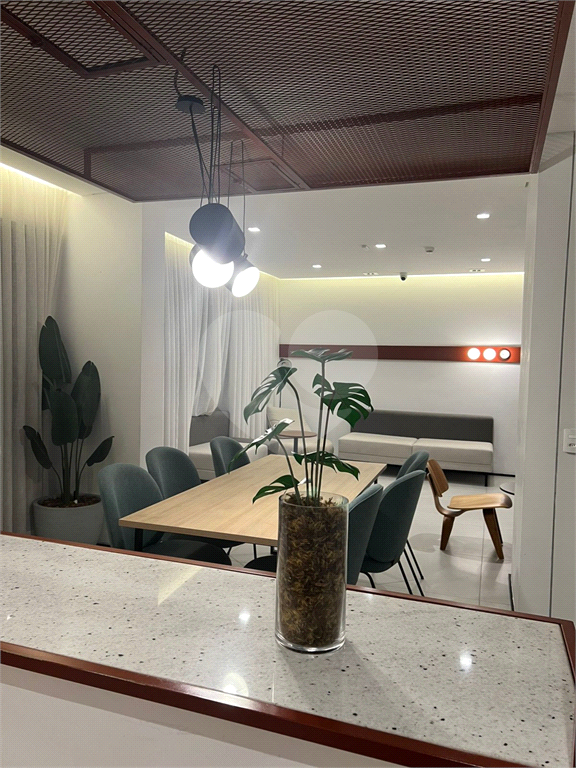 APARTAMENTO em VILA OLÍMPIA