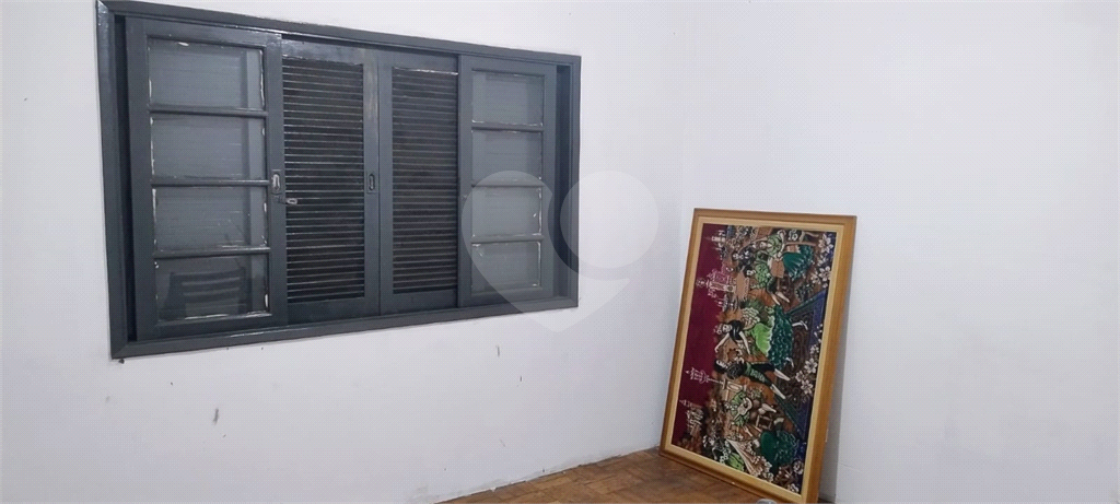 2 Casas –  Bairro Aricanduva -   c/ Salão Alugado –  56 m2 e  80 m2 – Terreno 5 x 25