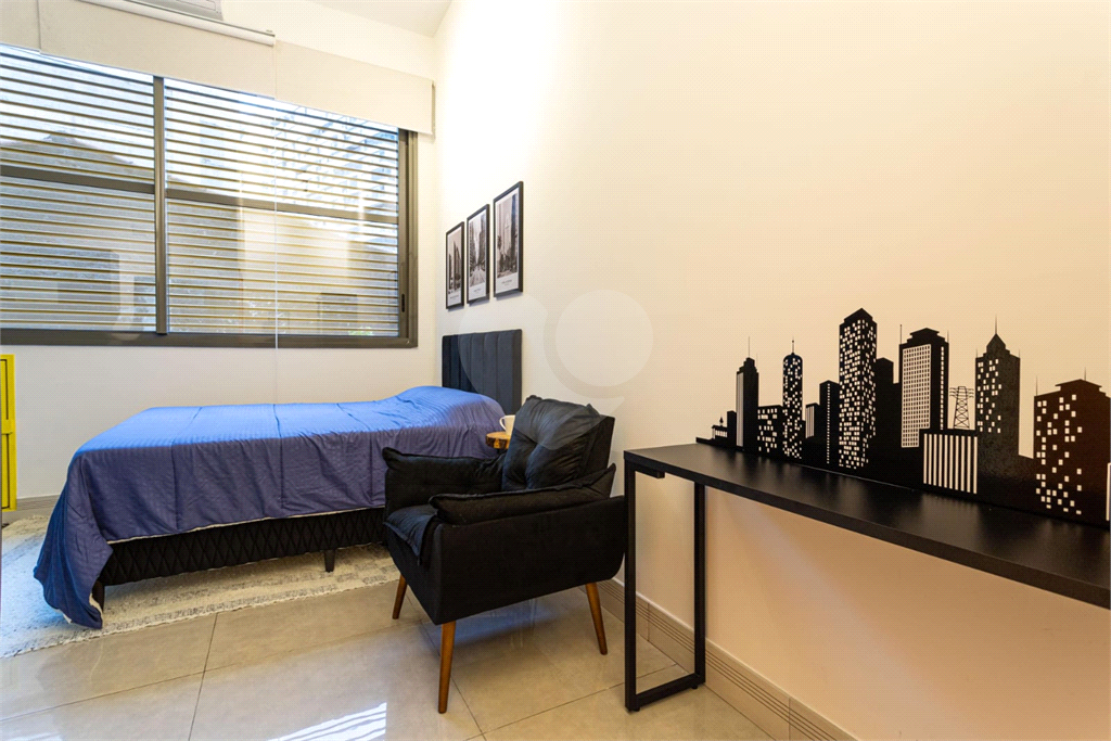 APARTAMENTO em VILA MADALENA
