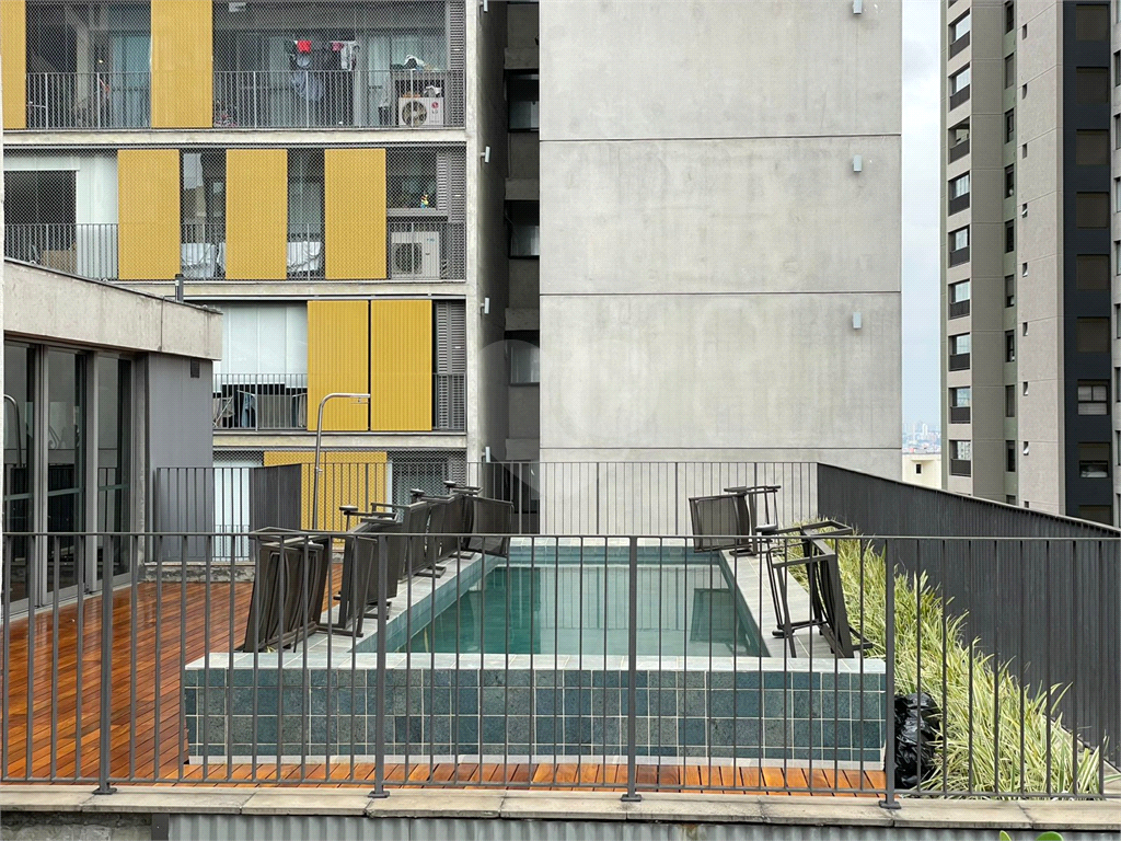 APARTAMENTO em VILA MADALENA