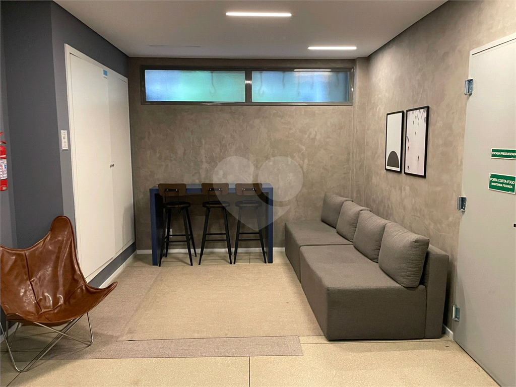 APARTAMENTO em VILA MADALENA