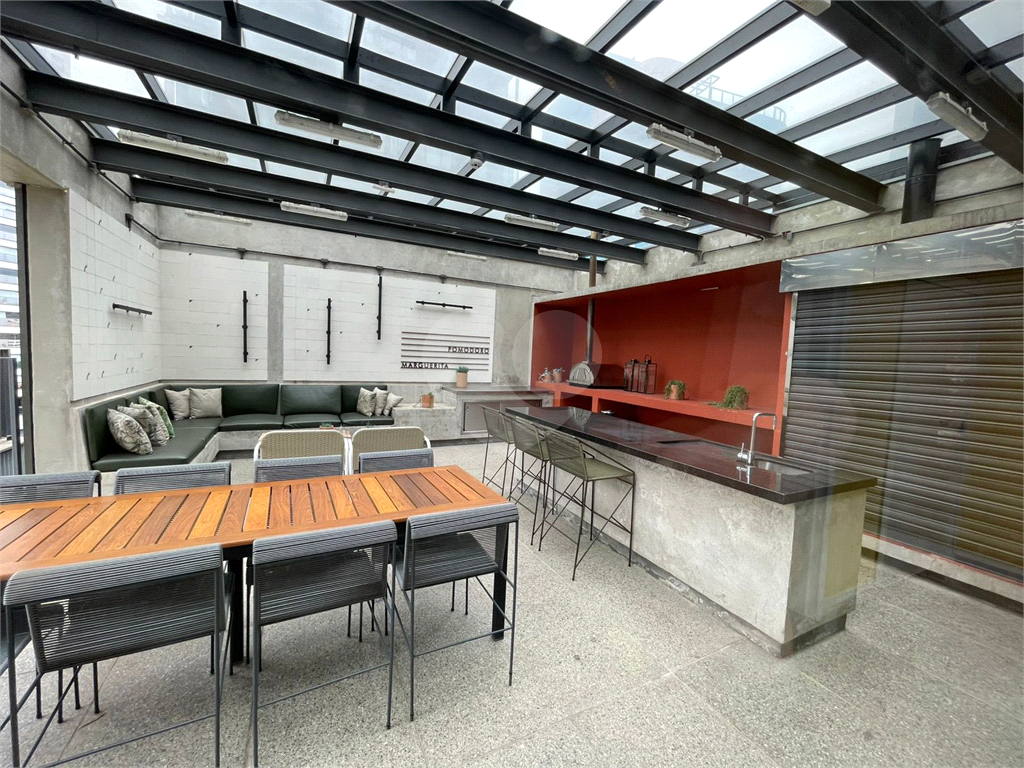 APARTAMENTO em VILA MADALENA