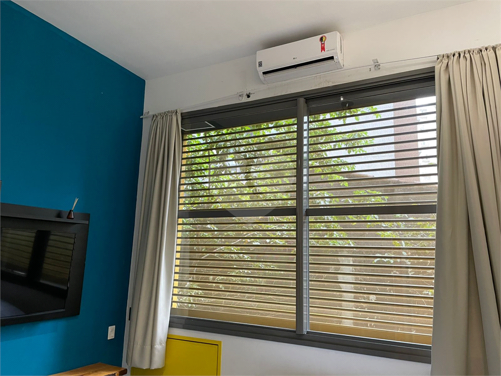 APARTAMENTO em VILA MADALENA