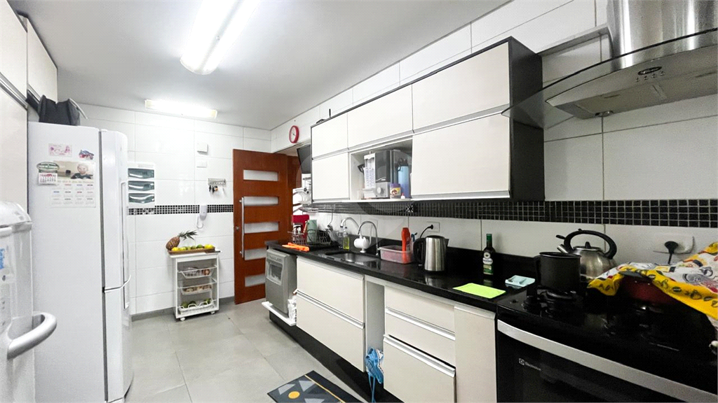APARTAMENTO em VILA GUILHERME